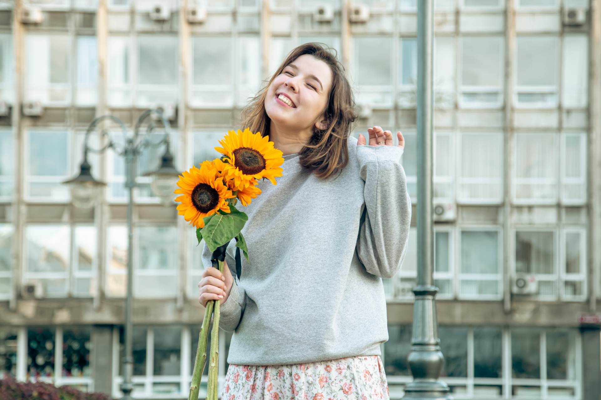 Beautiful Girl smile with flowers